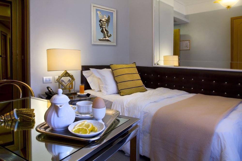 Marcella Royal Hotel - Rooftop Garden Rome Luaran gambar
